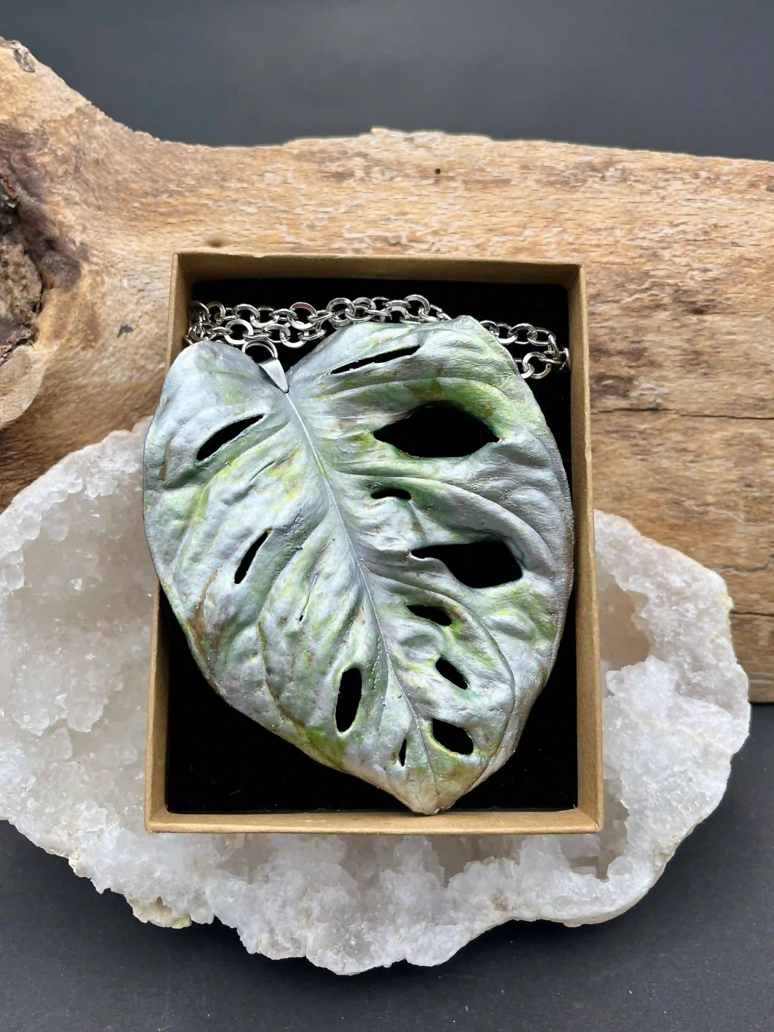 Monstera náhrdelník (No1)