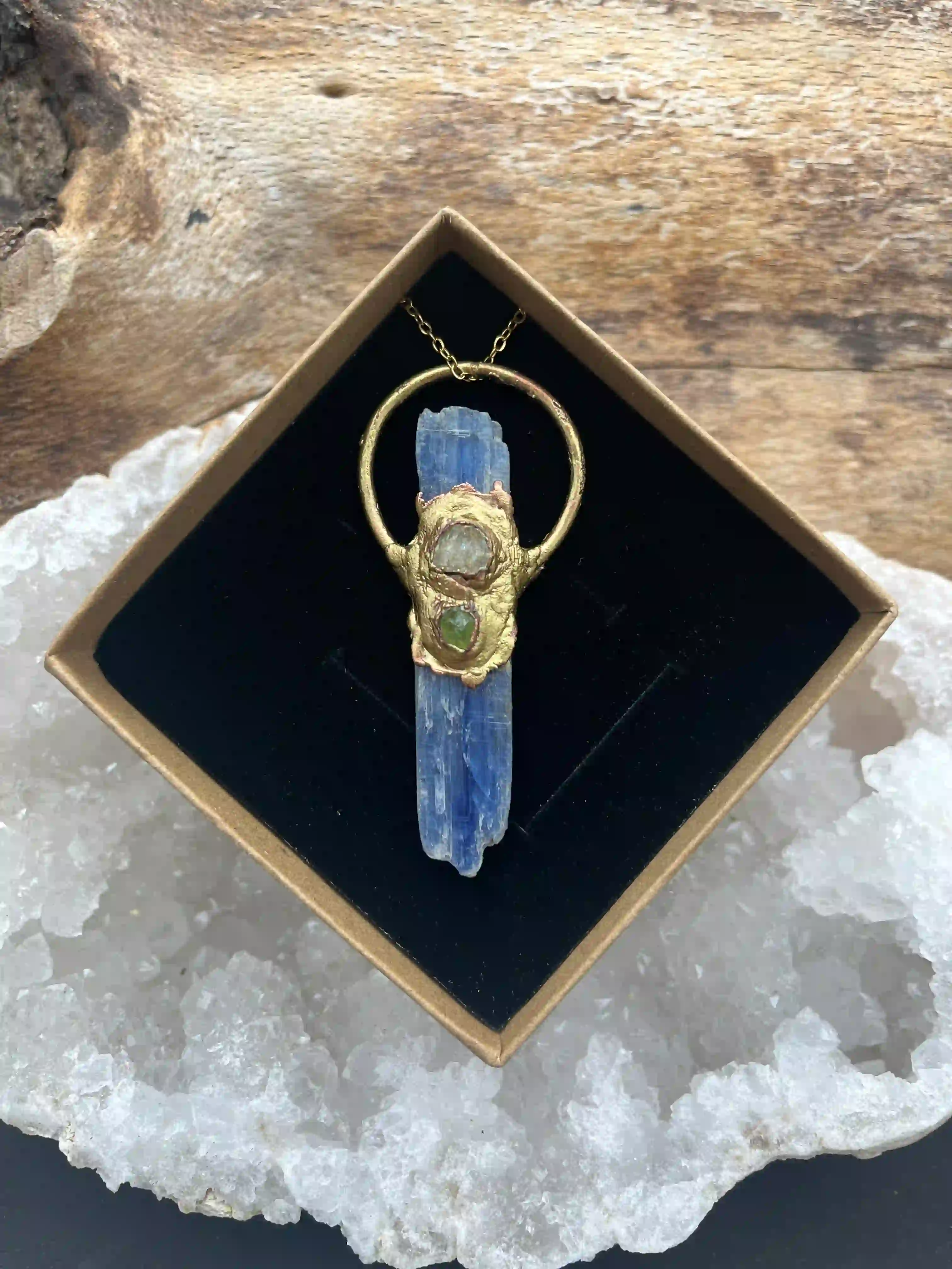 Kyanit, topaz, olivín - náhrdelník